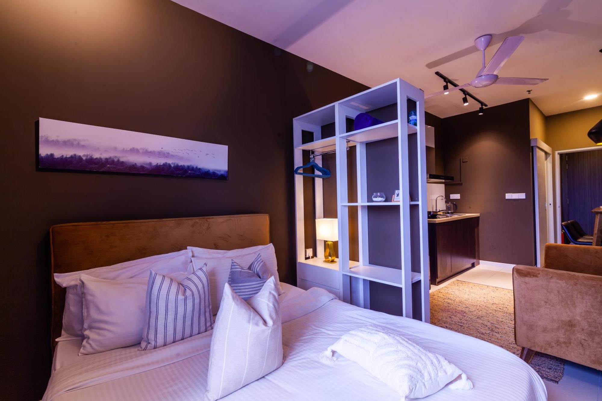 Highpark Suites In Petaling Jaya, Kelana Jaya By Plush Kampong Baharu Sungai Way Стая снимка