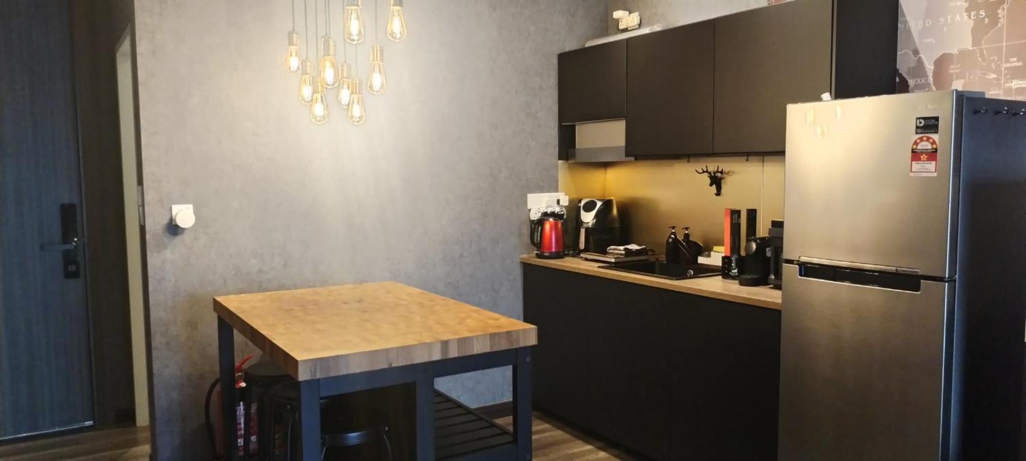 Highpark Suites In Petaling Jaya, Kelana Jaya By Plush Kampong Baharu Sungai Way Стая снимка