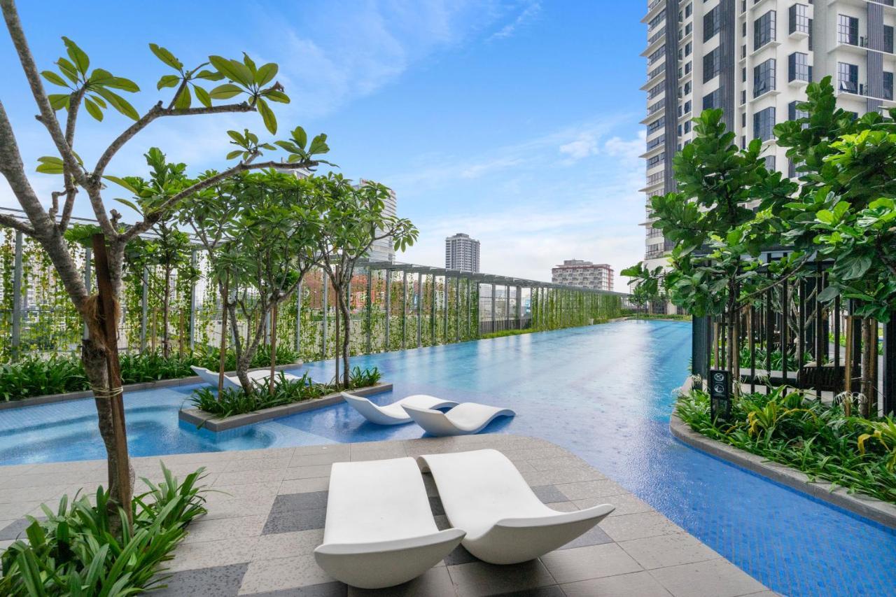 Highpark Suites In Petaling Jaya, Kelana Jaya By Plush Kampong Baharu Sungai Way Екстериор снимка
